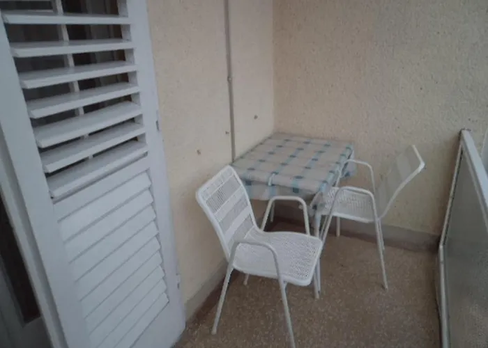 And With Parking Space - 13979 Gostinjska kuća Makarska